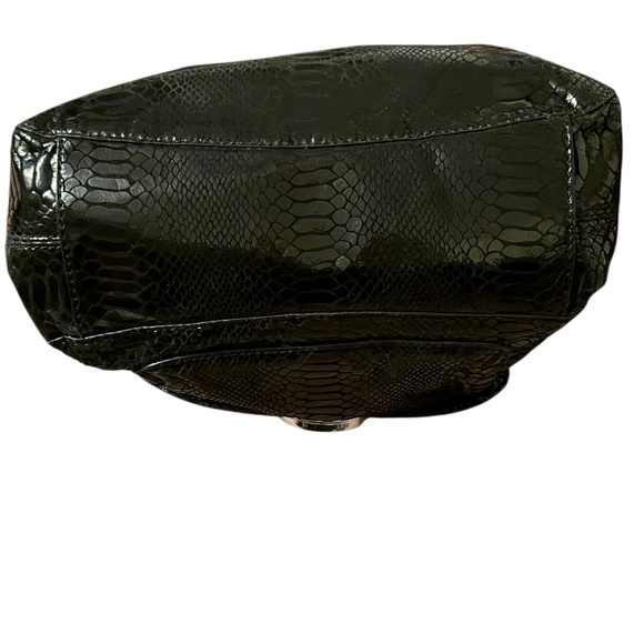 Michael Kors Snake Embossed Leather Shoulder Bag/Cross Body Jet Set BlacK - Picture 10 of 16